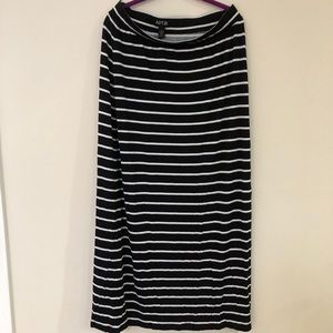 NWT Apt9 Maxi Skirt